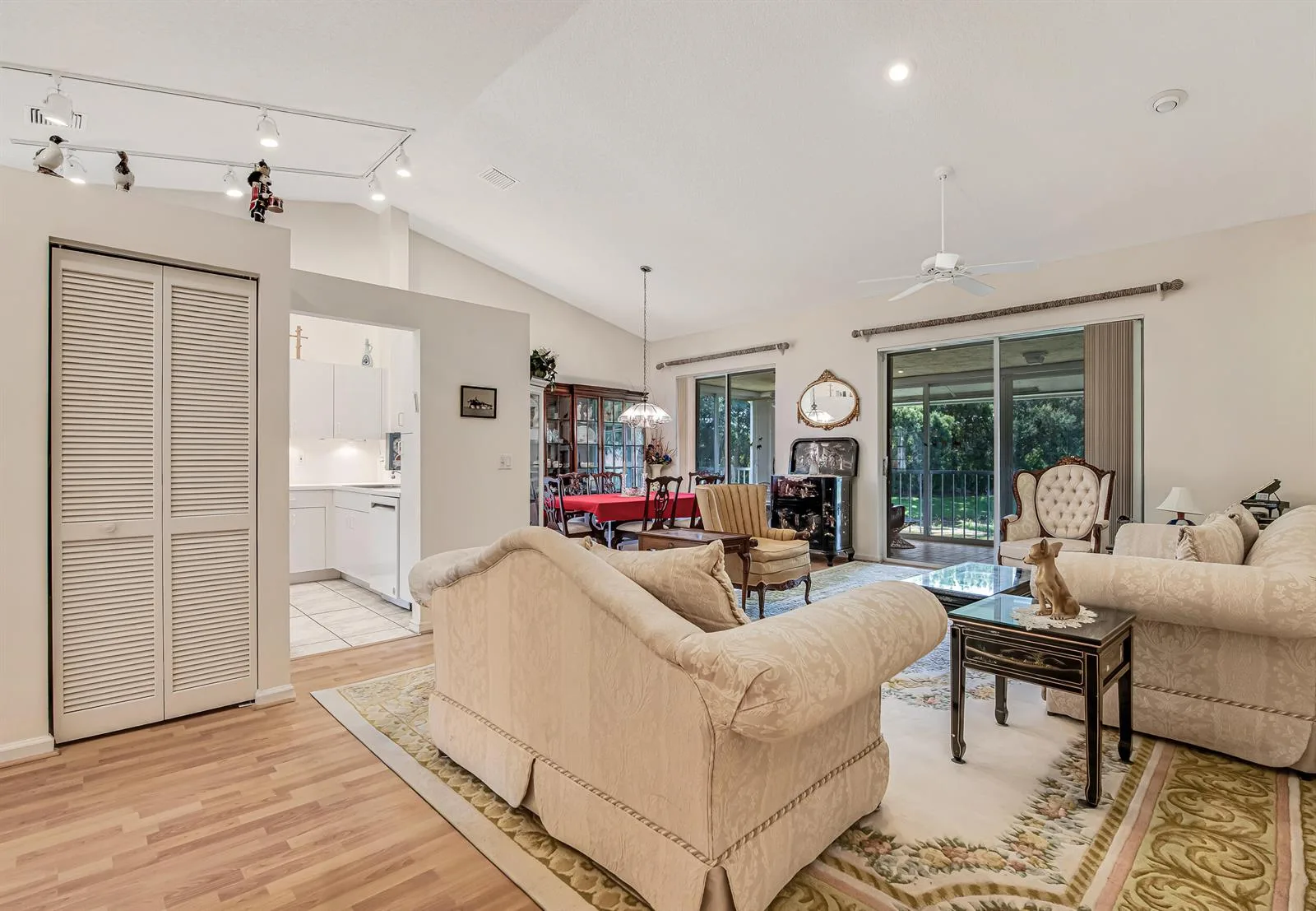 7027 Summer Tree Drive # 201, Boynton Beach, FL 33437 photo 11