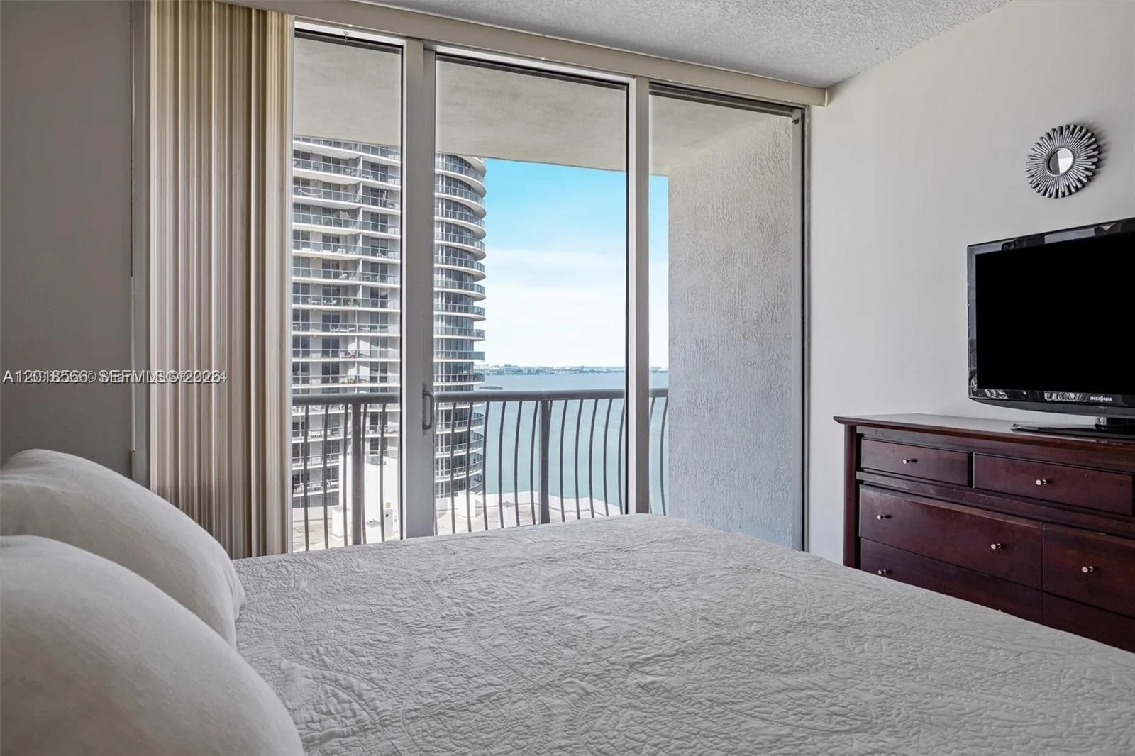 1750 N Bayshore Dr # 3605, Miami, FL 33132 photo 6
