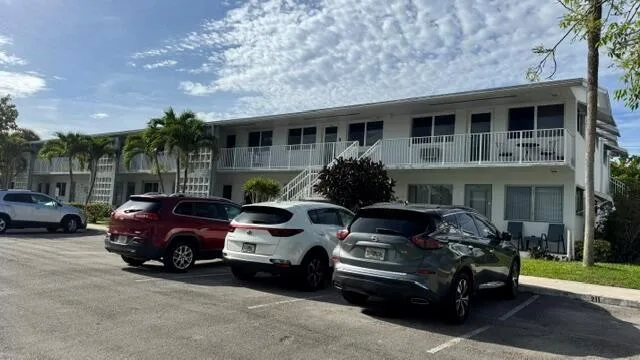 2000 NE 51ST Court # 110, Fort Lauderdale, FL 33308