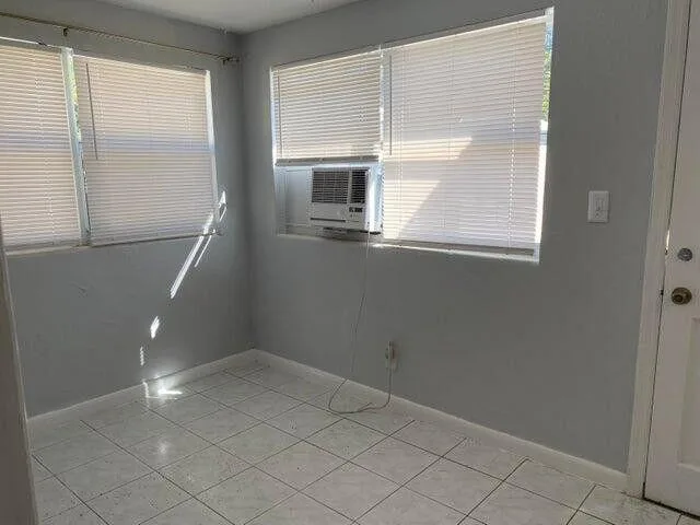 520 52nd Street, West Palm Beach, FL 33407 photo 4