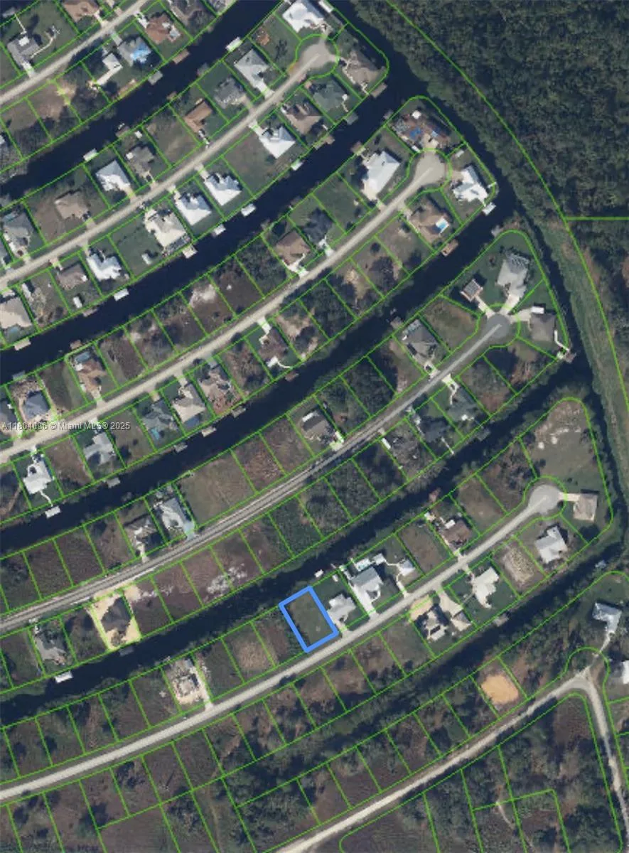 370 PARKER ST NE, Lake Placid, FL 33852 photo 2