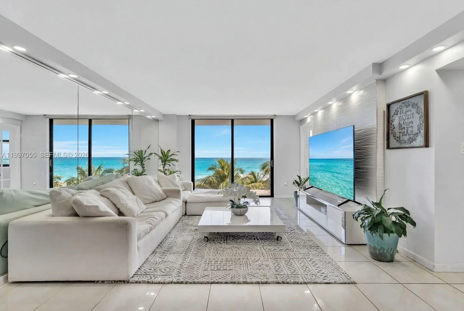 6061 Collins Ave # 5F, Miami Beach, FL 33140