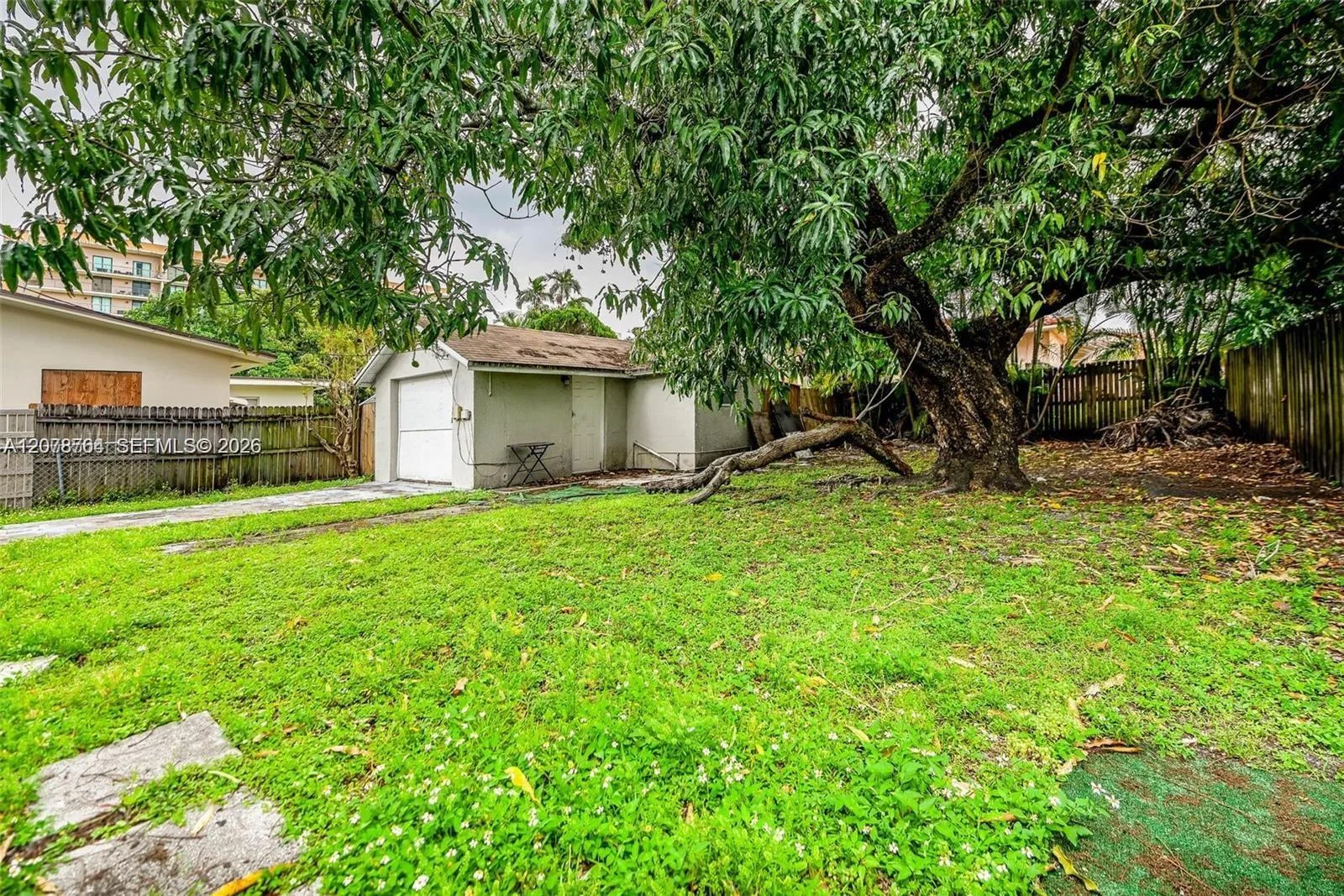 2800 SW 16th Ter, Miami, FL 33145 photo 12