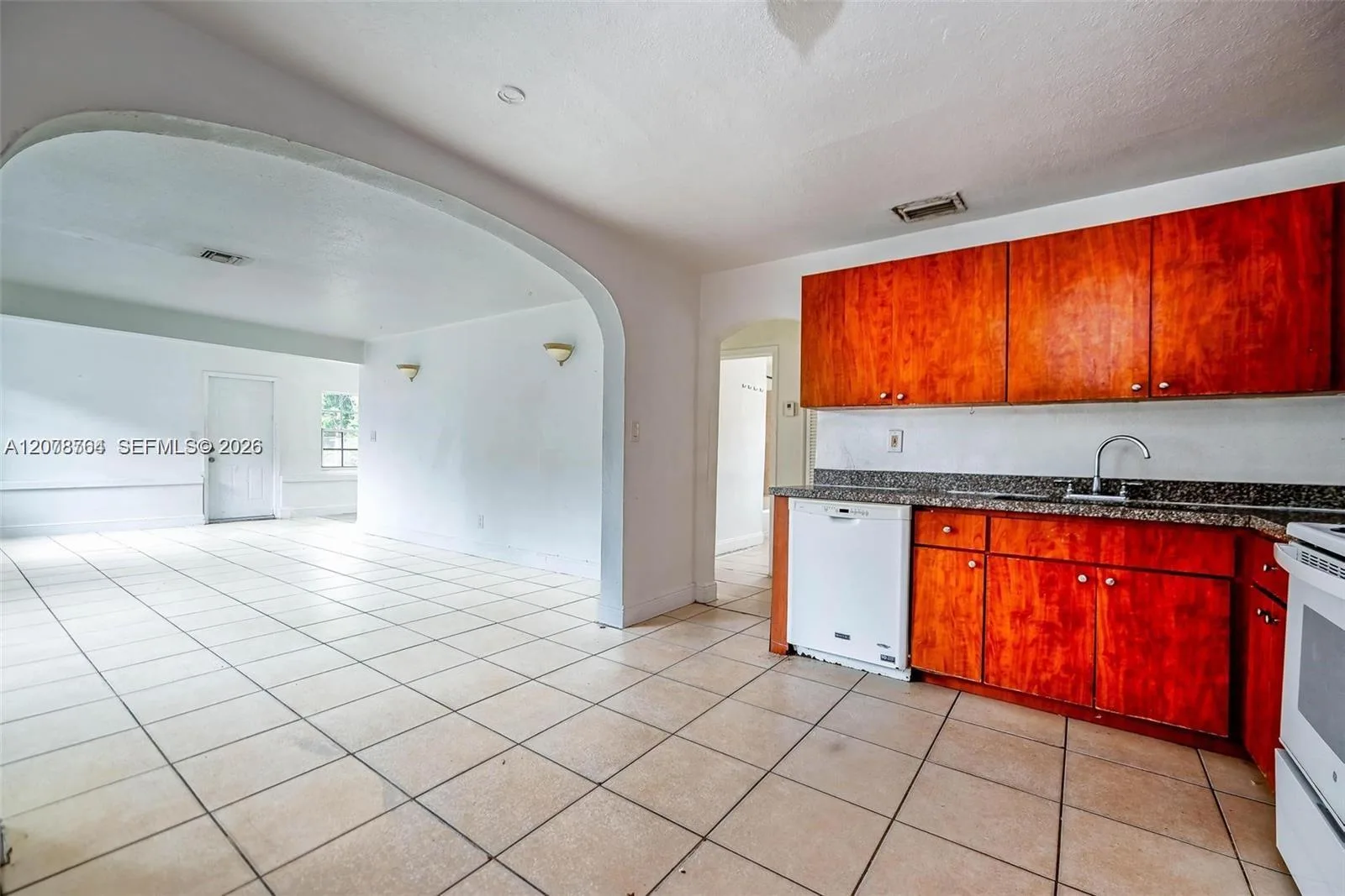 2800 SW 16th Ter, Miami, FL 33145 photo 2