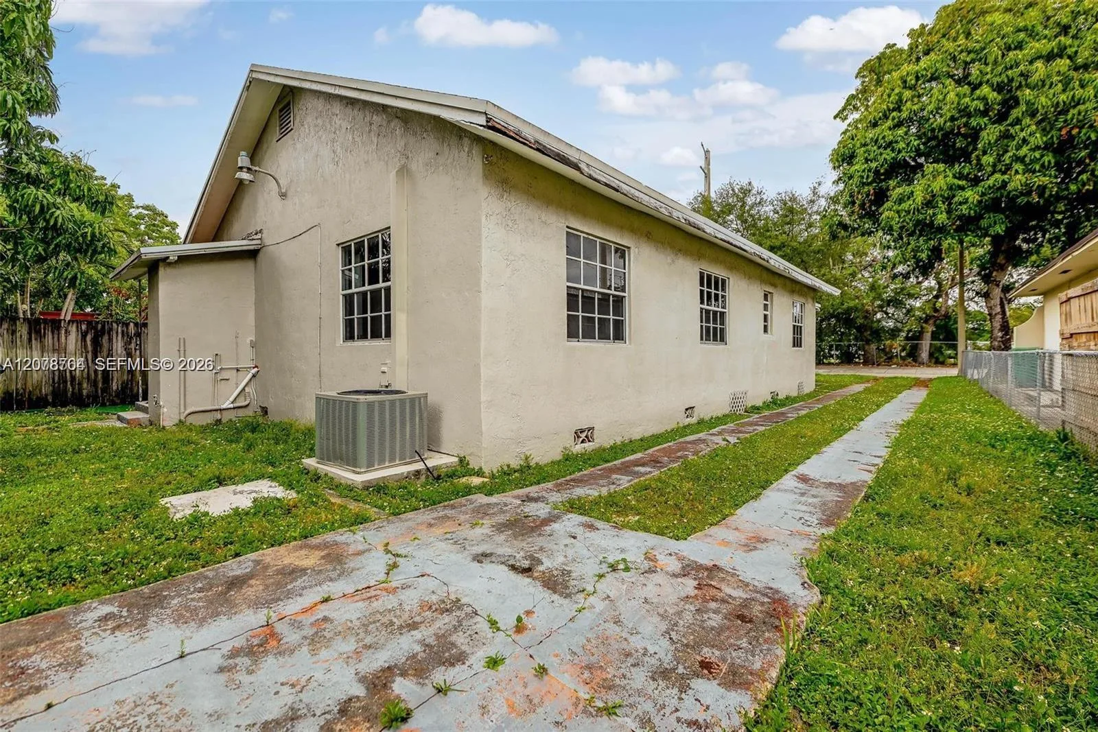 2800 SW 16th Ter, Miami, FL 33145 photo 8