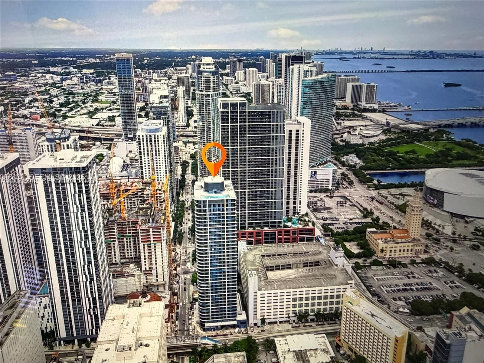 121 NE 5th St # 1012A, Miami, FL 33132