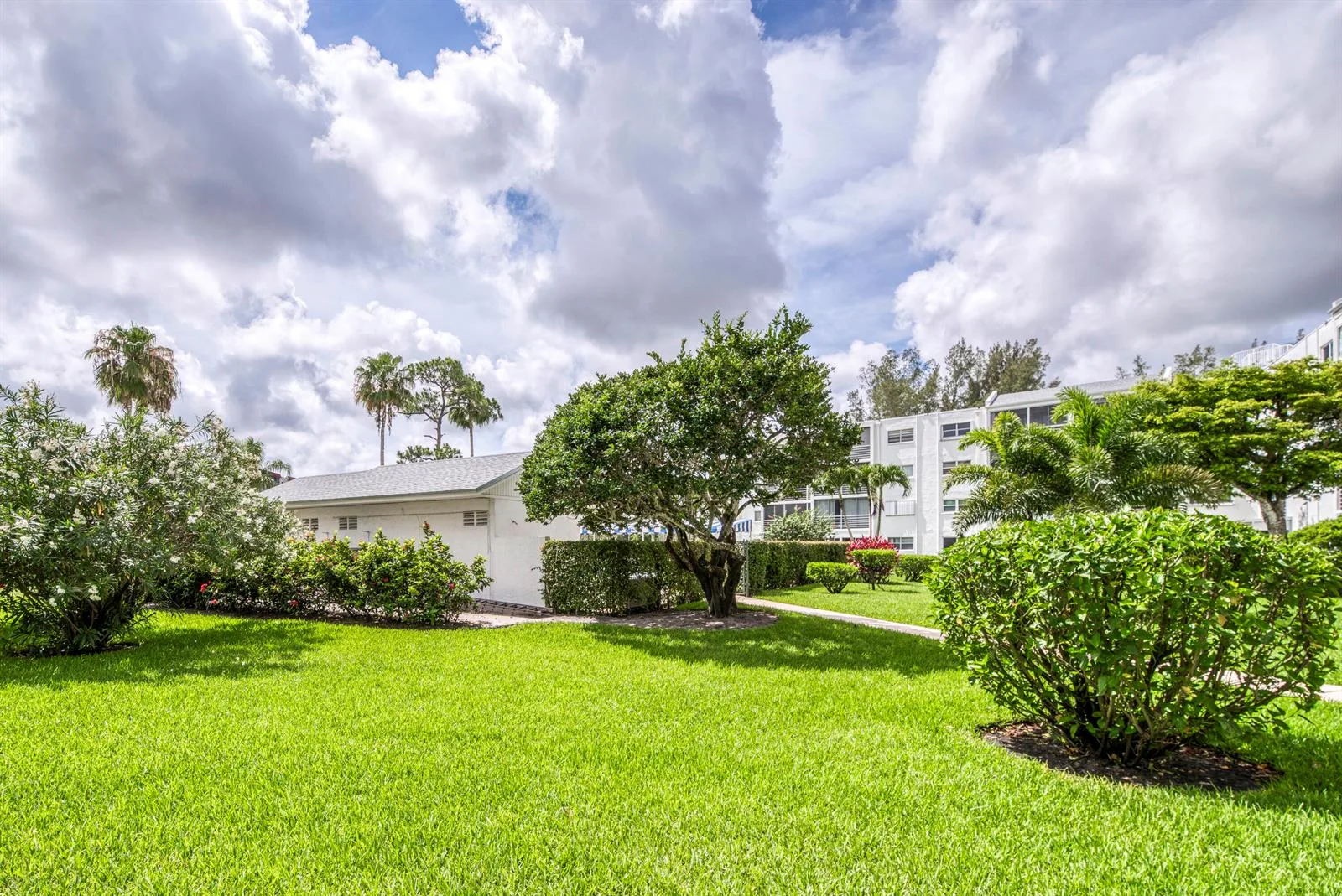 3326 Arcara Way # 104, Lake Worth, FL 33467 photo 12