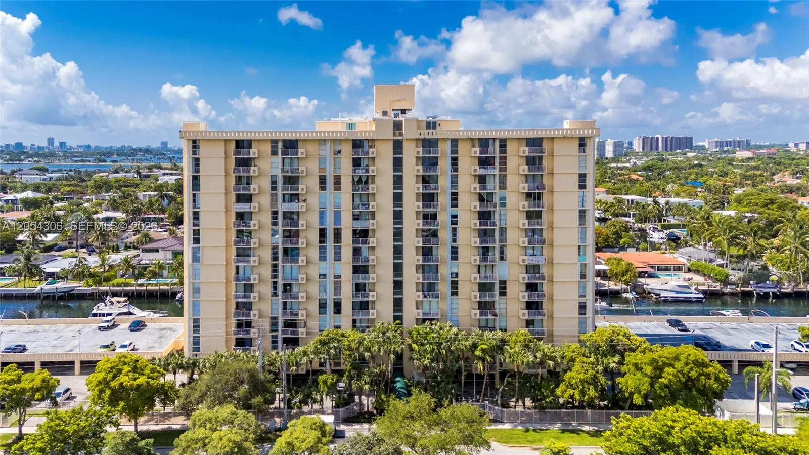 2350 NE 135th St # 1510, North Miami, FL 33181