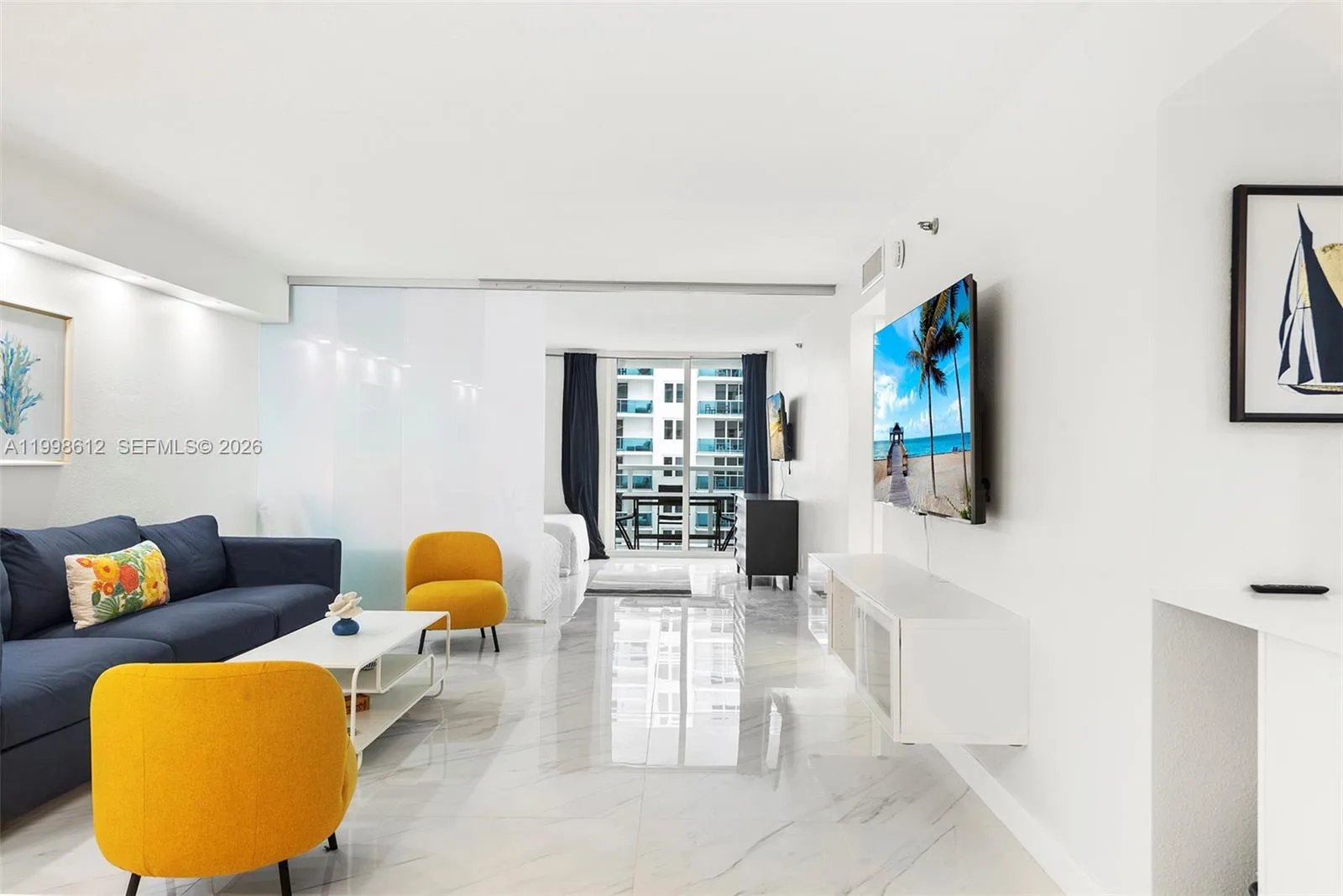 2401 Collins Ave # 1007, Miami Beach, FL 33140 photo 2