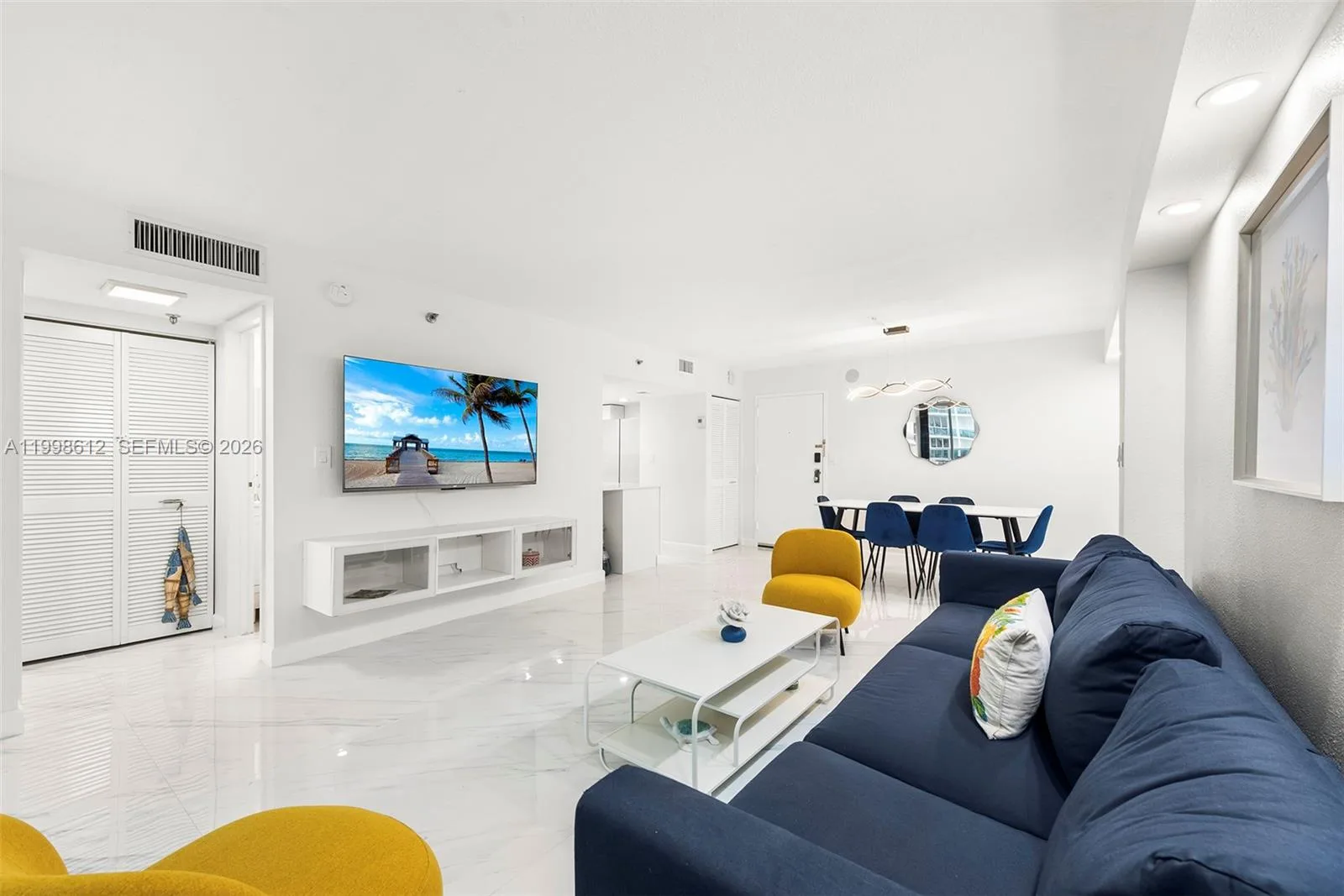 2401 Collins Ave # 1007, Miami Beach, FL 33140 photo 6