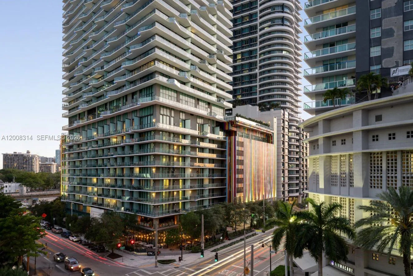 1300 S Miami Ave # 2907, Miami, FL 33130 photo 2