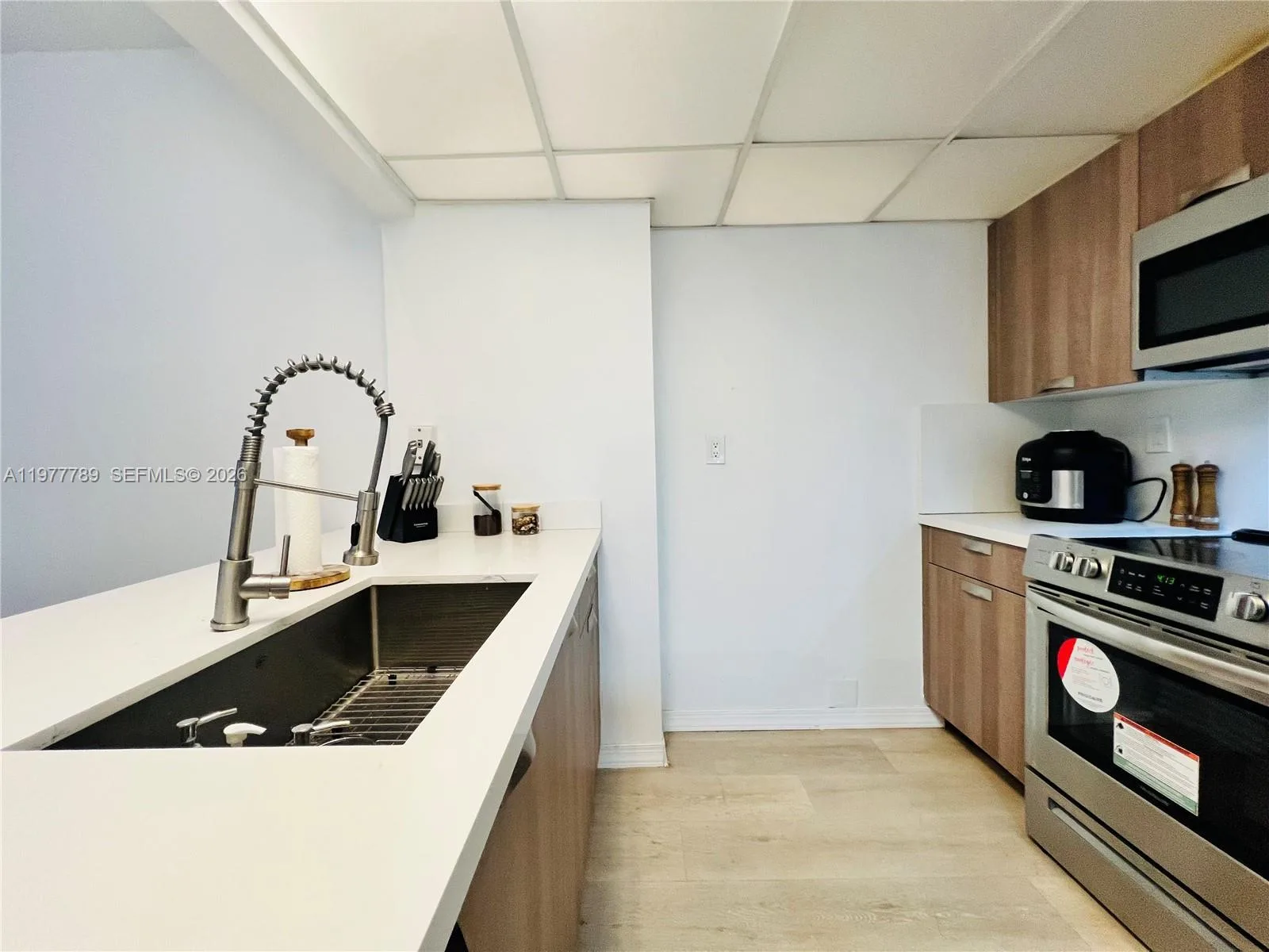 540 Brickell Key Dr # 202, Miami, FL 33131 photo 5