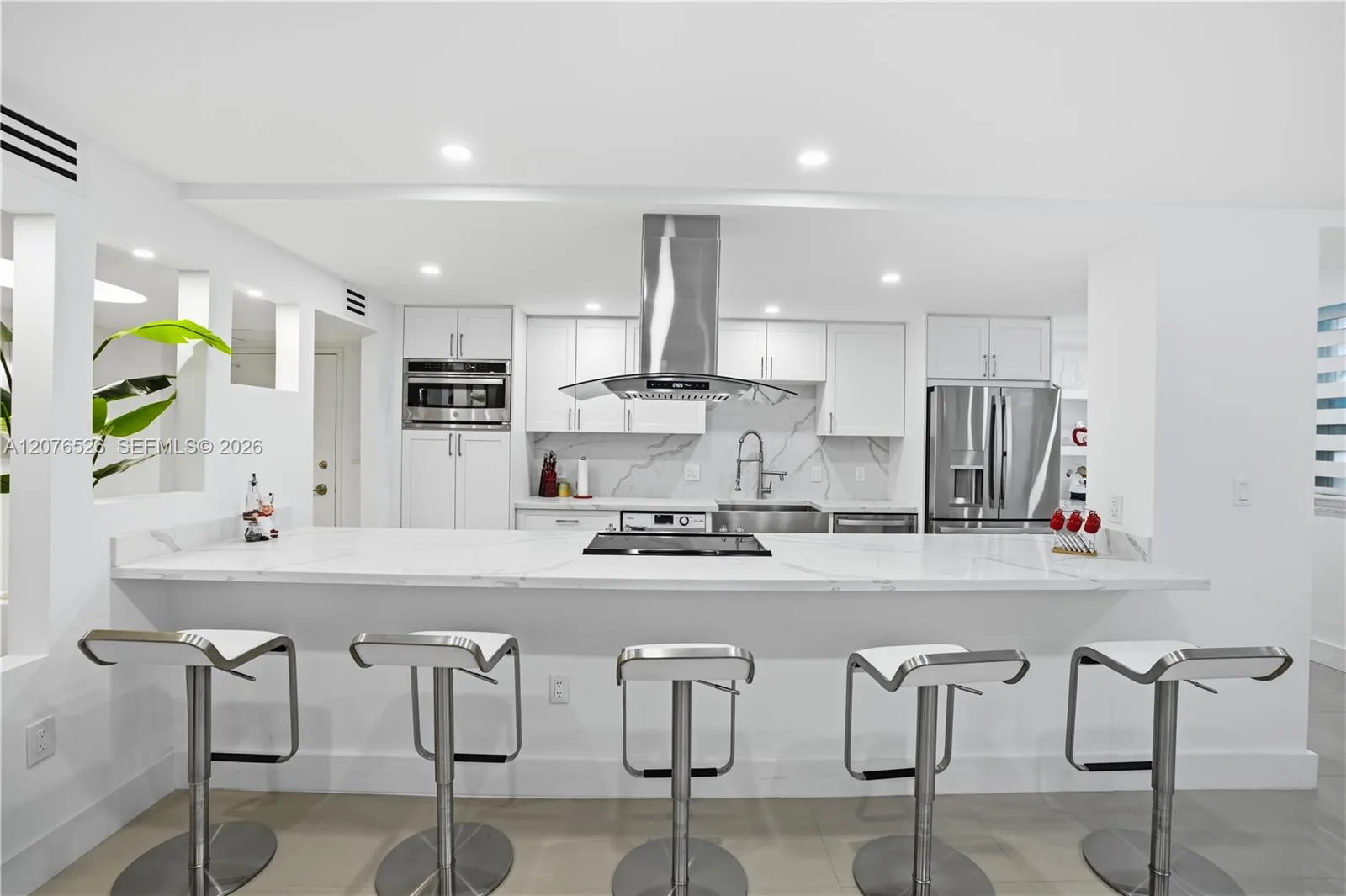 2751 S Ocean Dr # 301S, Hollywood, FL 33019 photo 9