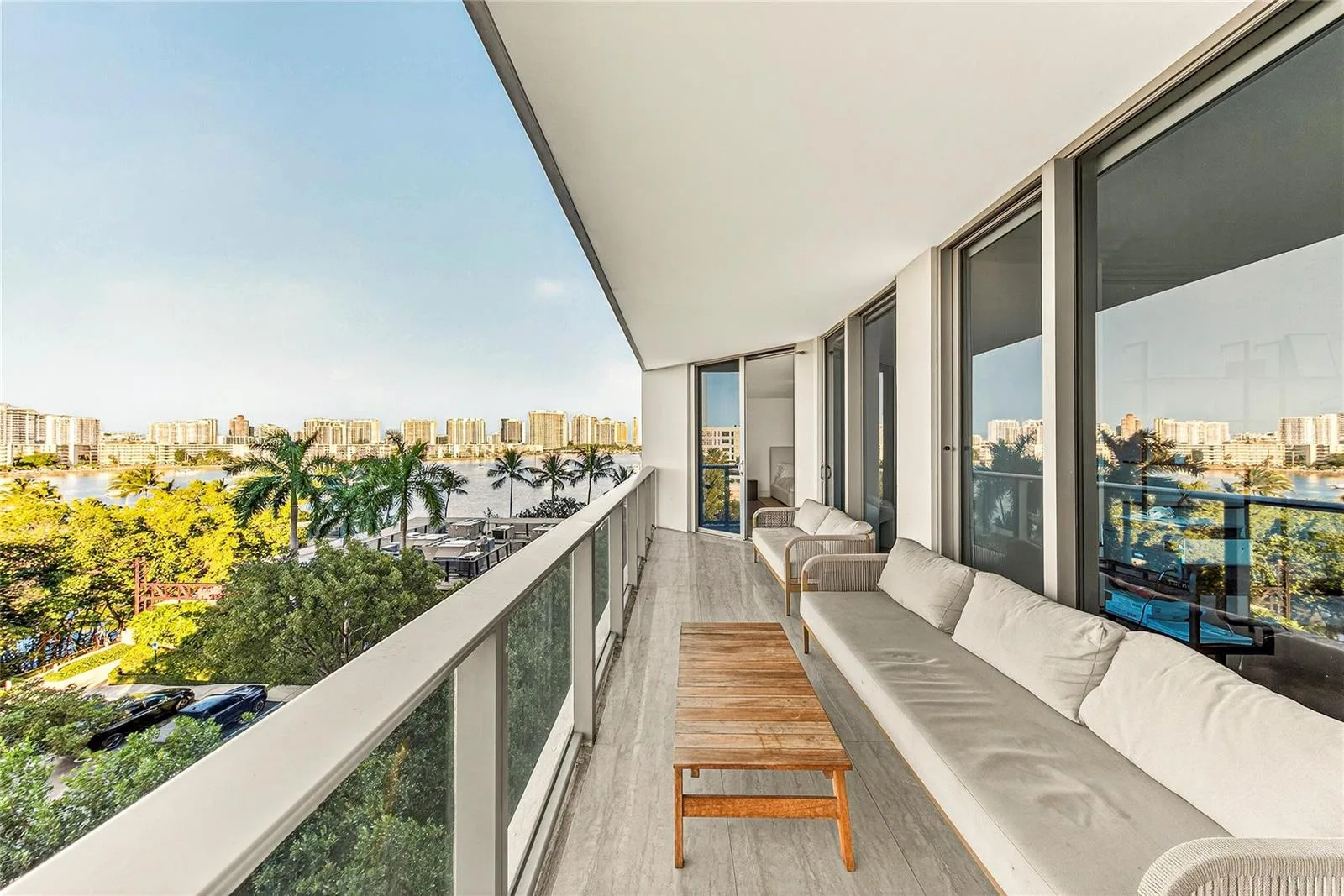 17301 Biscayne Boulevard # 506, North Miami Beach, FL 33160