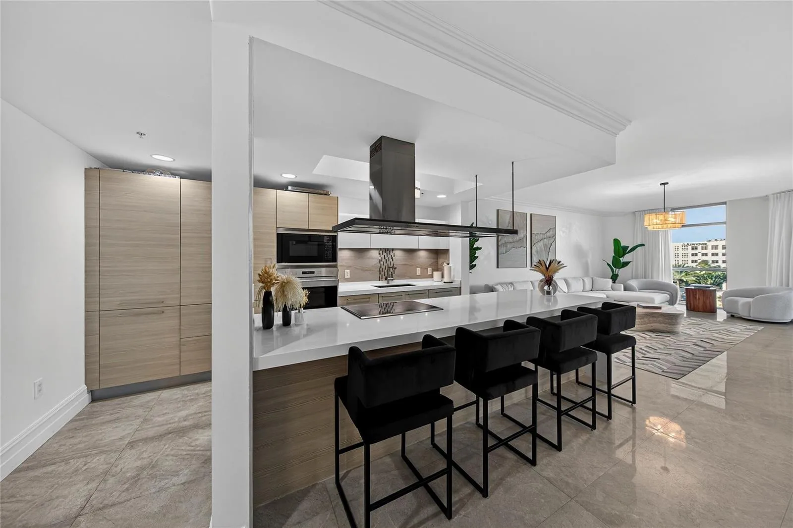17301 Biscayne Boulevard # 506, North Miami Beach, FL 33160 photo 7