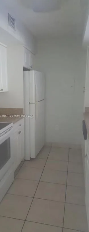 15661 SW 104th Ter # 325, Miami, FL 33196 photo 4