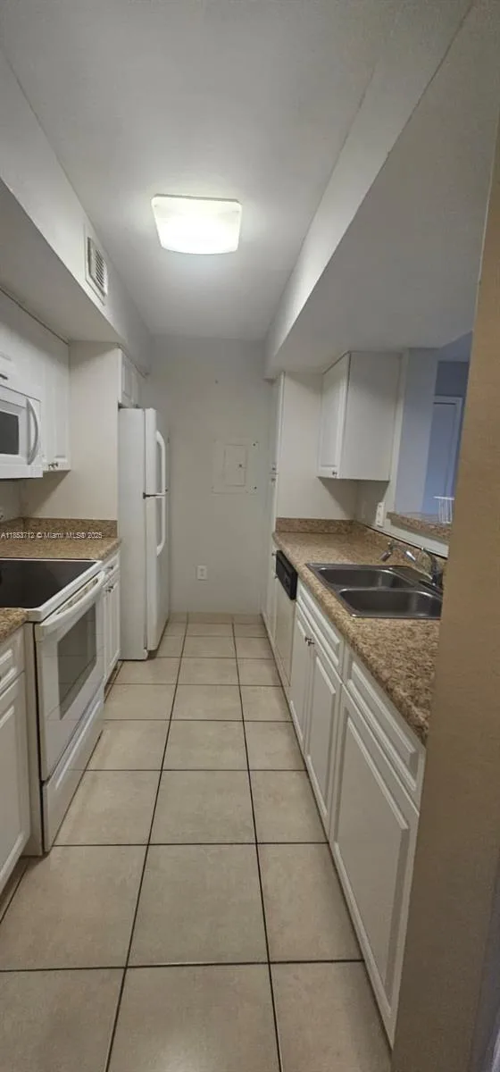 15661 SW 104th Ter # 325, Miami, FL 33196 photo 5