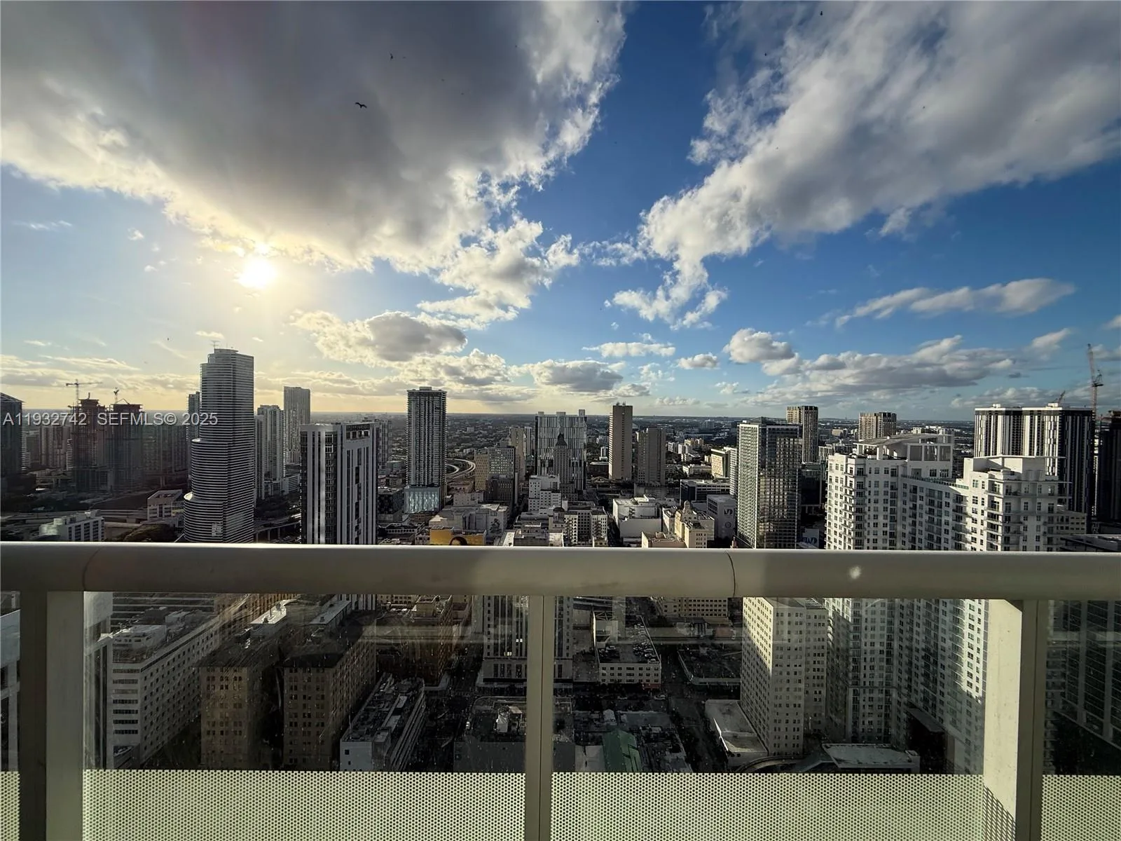 50 Biscayne Blvd # 4807, Miami, FL 33132