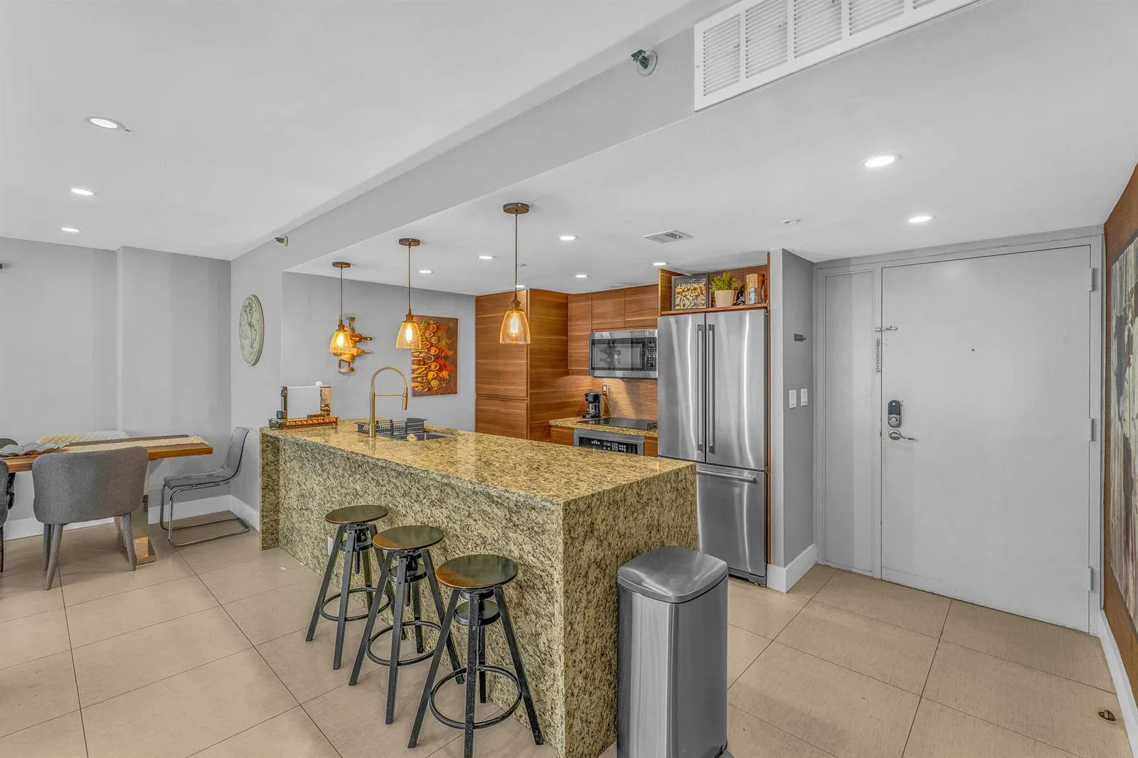 7601 E Treasure Drive # 416, North Bay Village, FL 33141 photo 5