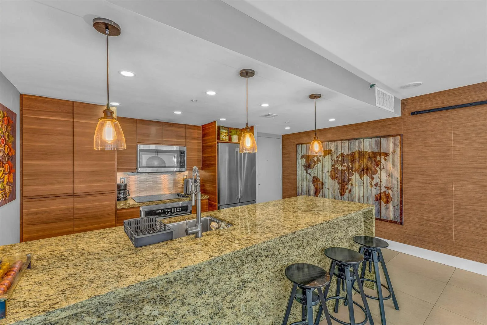 7601 E Treasure Drive # 416, North Bay Village, FL 33141 photo 7