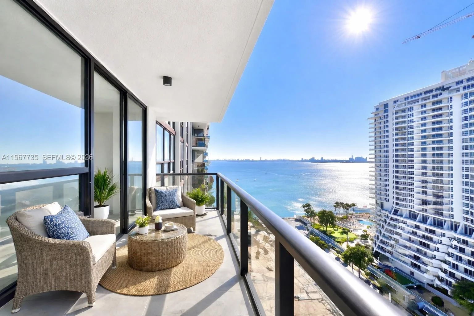 600 NE 36th St # 1921, Miami, FL 33137
