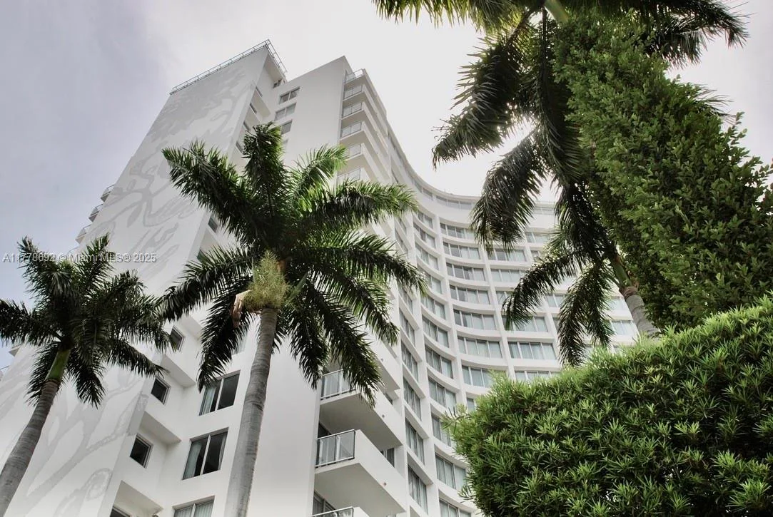 1100 West Ave # PH-1, Miami Beach, FL 33139
