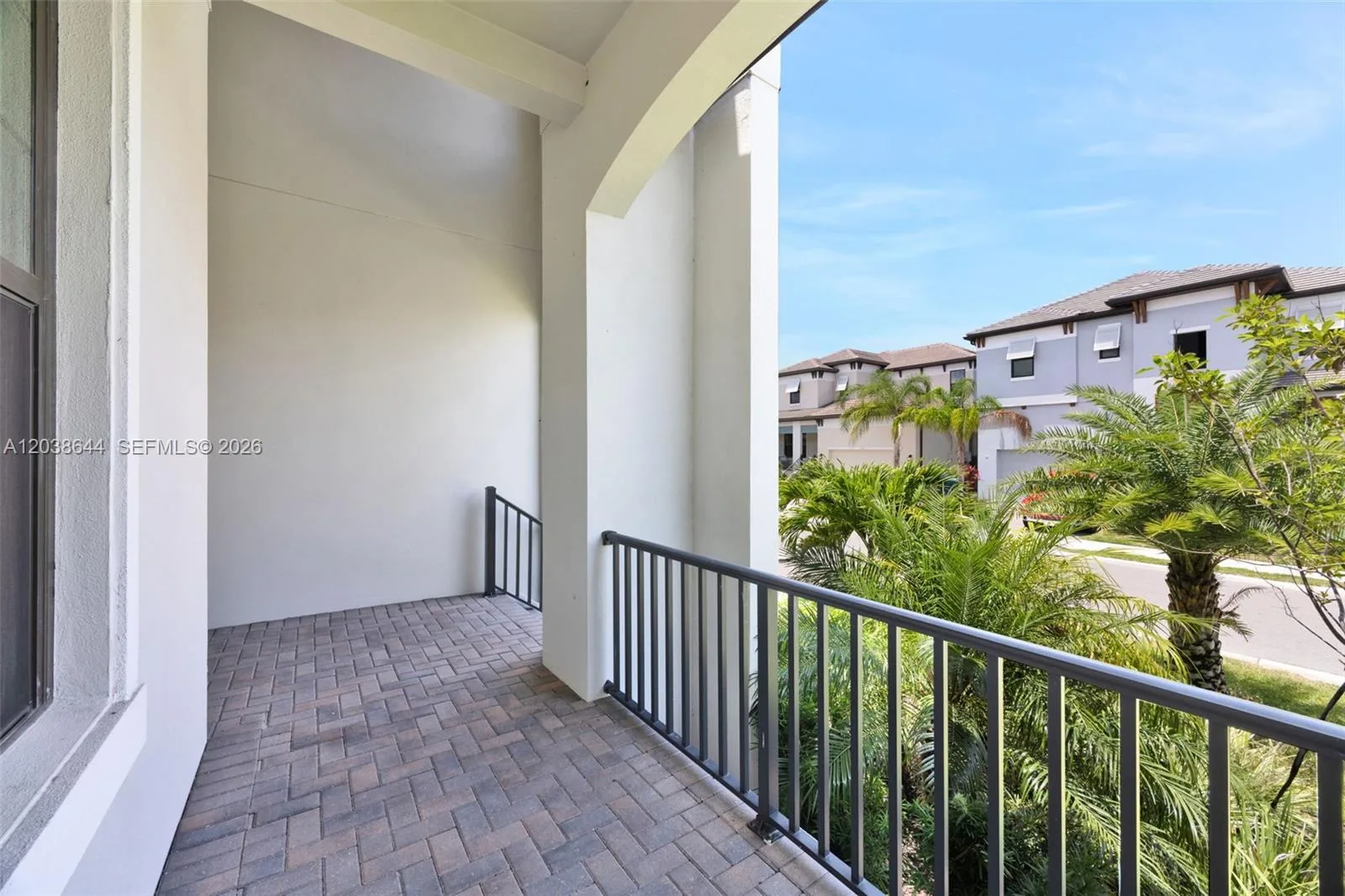 1112 Seagrape Drive, Other City - In The State Of Florida, FL 33570 photo 13