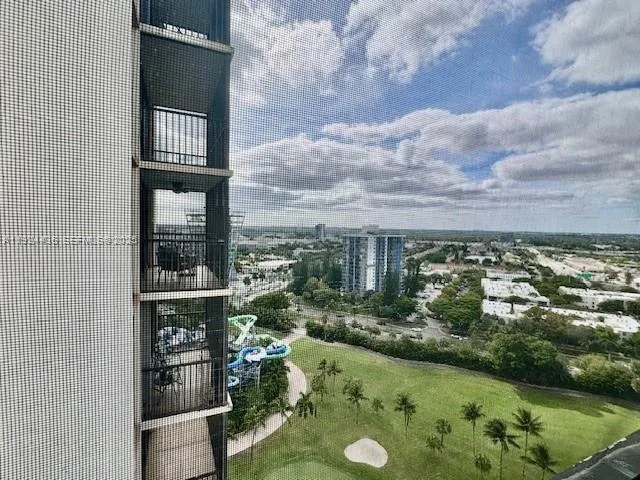 20335 W Country Club Dr # 2101, Aventura, FL 33180 photo 3
