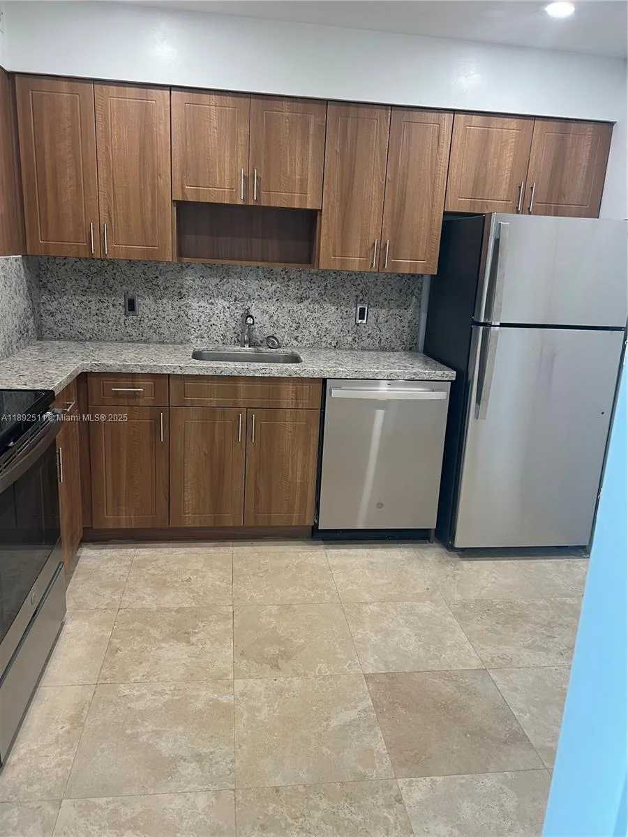 5101 Collins Ave # 14M, Miami Beach, FL 33140 photo 4