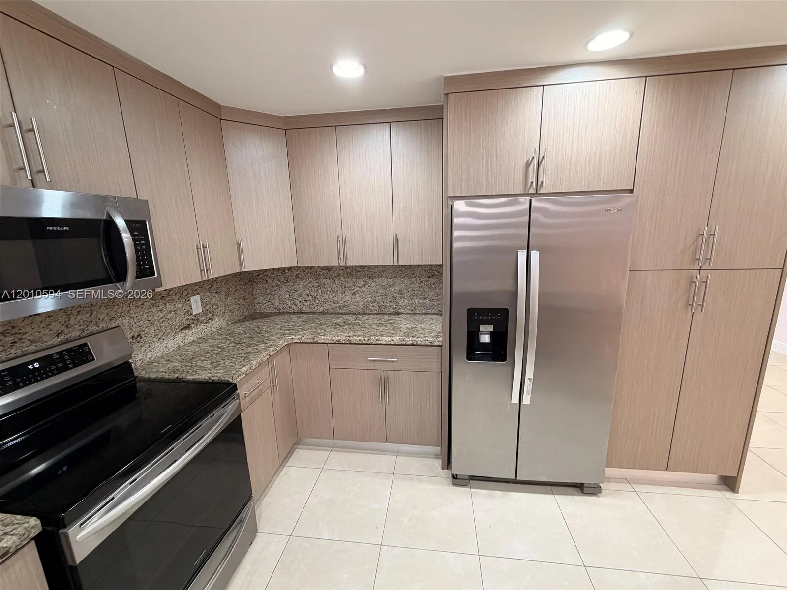 3011 N 74th Ave, Hollywood, FL 33024 photo 10