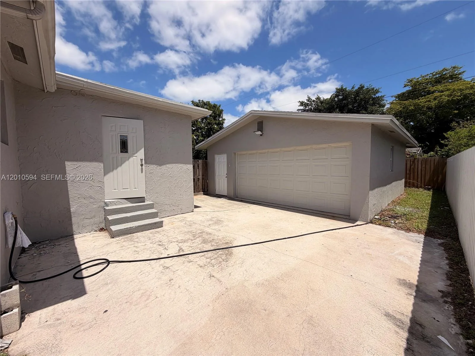 3011 N 74th Ave, Hollywood, FL 33024 photo 3
