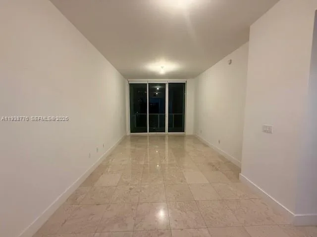 218 SE 14th St # 2304, Miami, FL 33131 photo 5