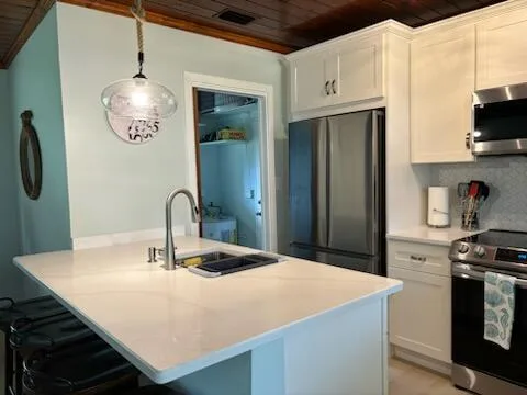 4404 SE Mulford Lane, Stuart, FL 34997 photo 7