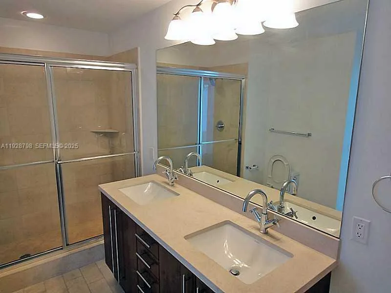 1111 SW 1st Ave # 1123N, Miami, FL 33130 photo 10