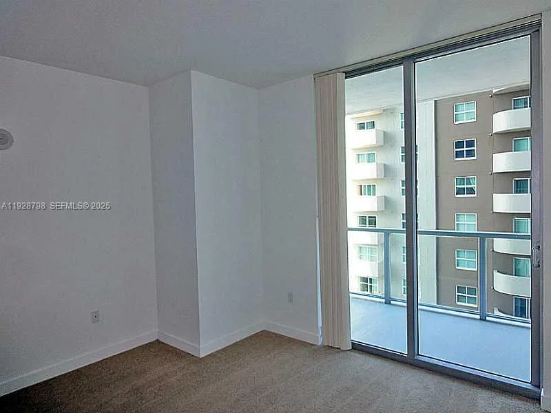 1111 SW 1st Ave # 1123N, Miami, FL 33130 photo 8