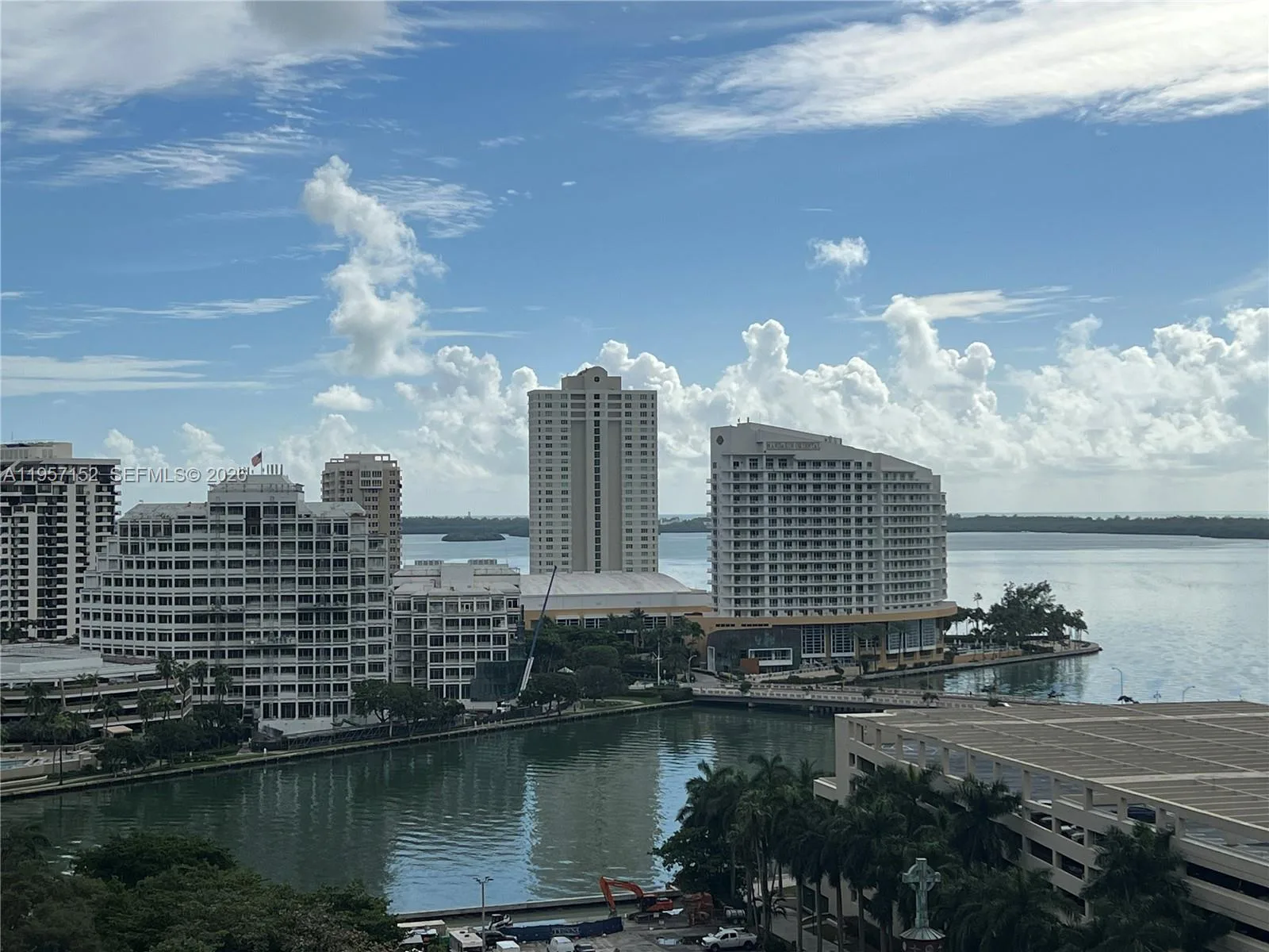 500 Brickell Ave # 1602, Miami, FL 33131