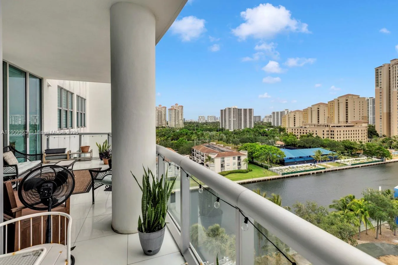 3131 NE 188th St # 2-1004, Aventura, FL 33180 photo 4