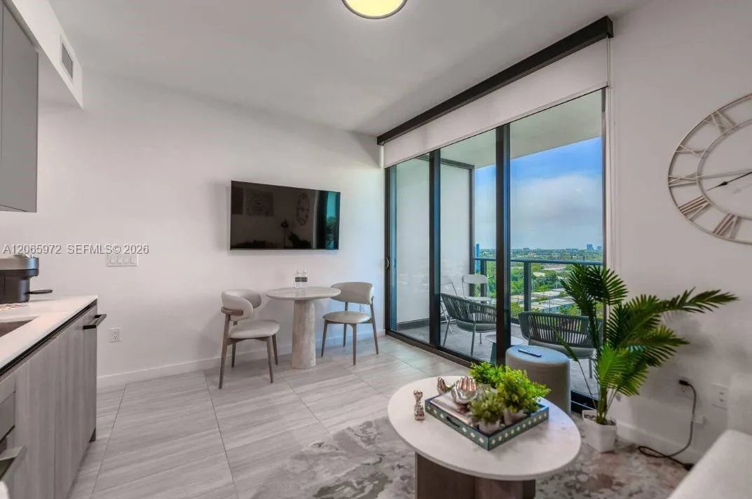 580 72nd St # 1203, Miami Beach, FL 33141 photo 3