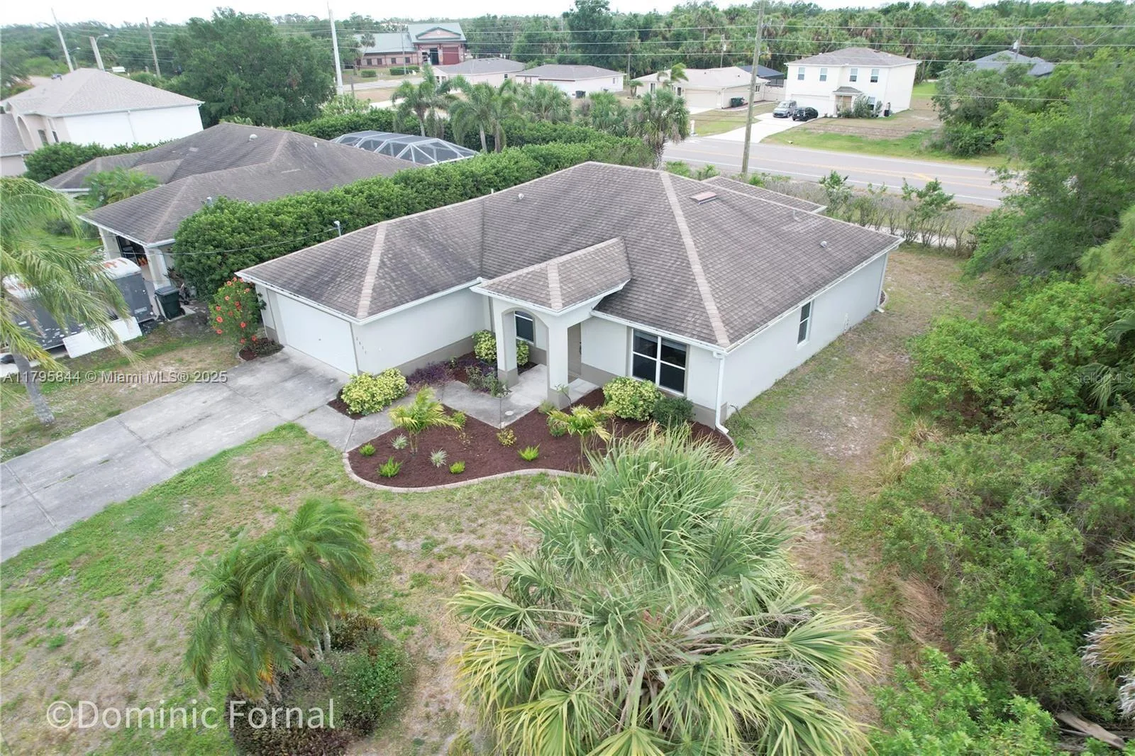 2857 Brewster  St, North Port, FL 34288