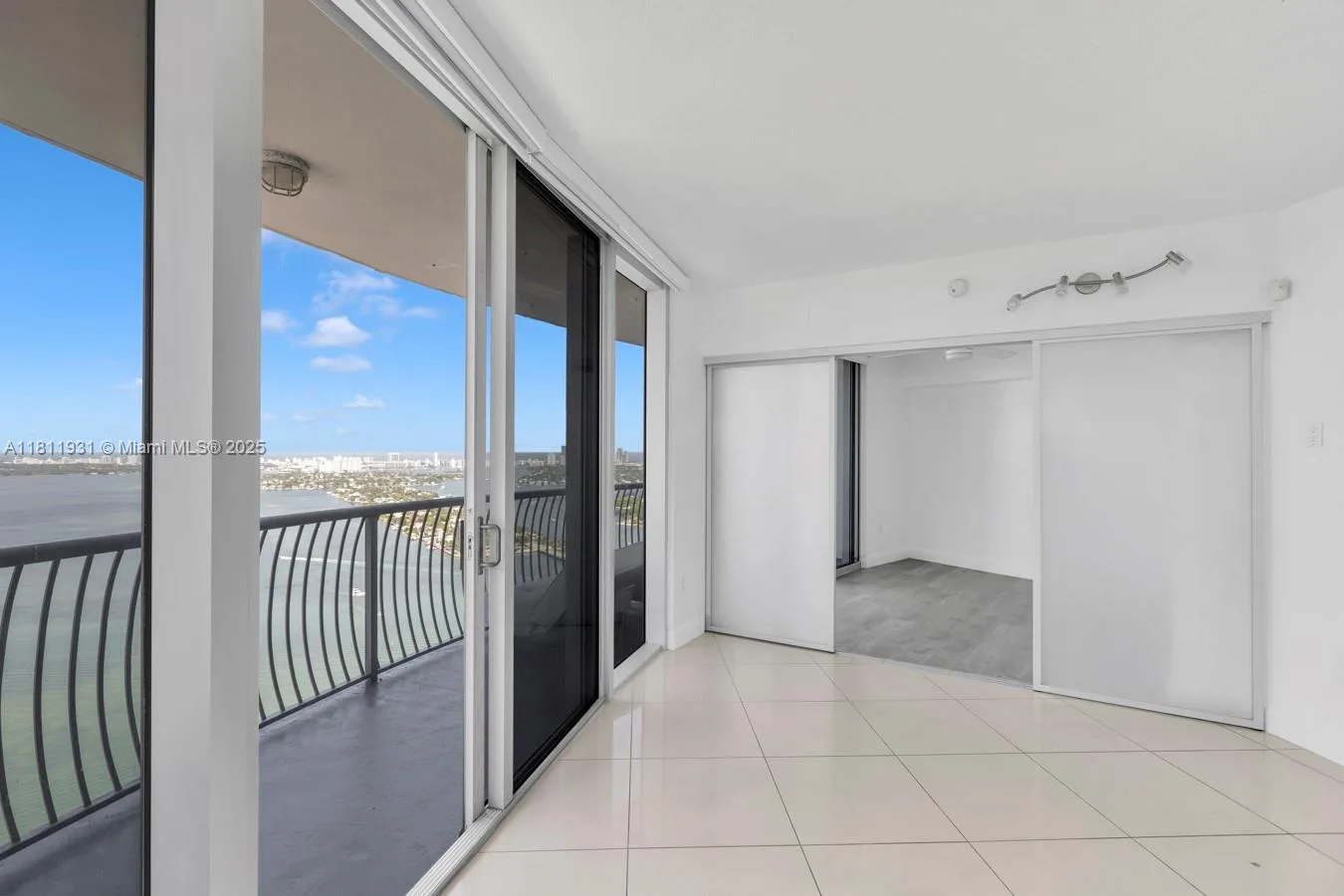 1750 N Bayshore Dr # 4801, Miami, FL 33132 photo 3