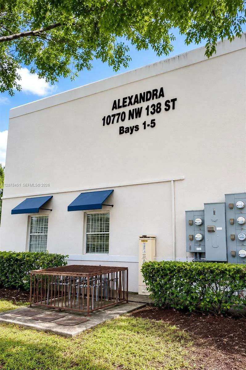 10770 NW 138th St # 1, Hialeah Gardens, FL 33018 photo 2