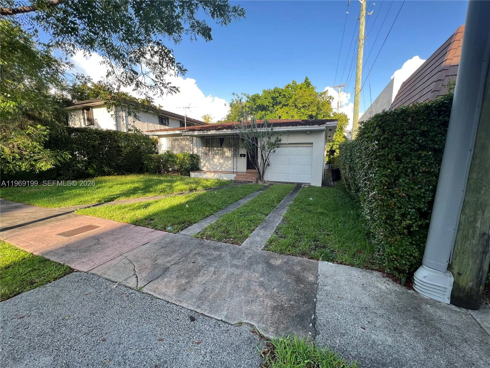 812 Columbus Blvd, Coral Gables, FL 33134 photo 2