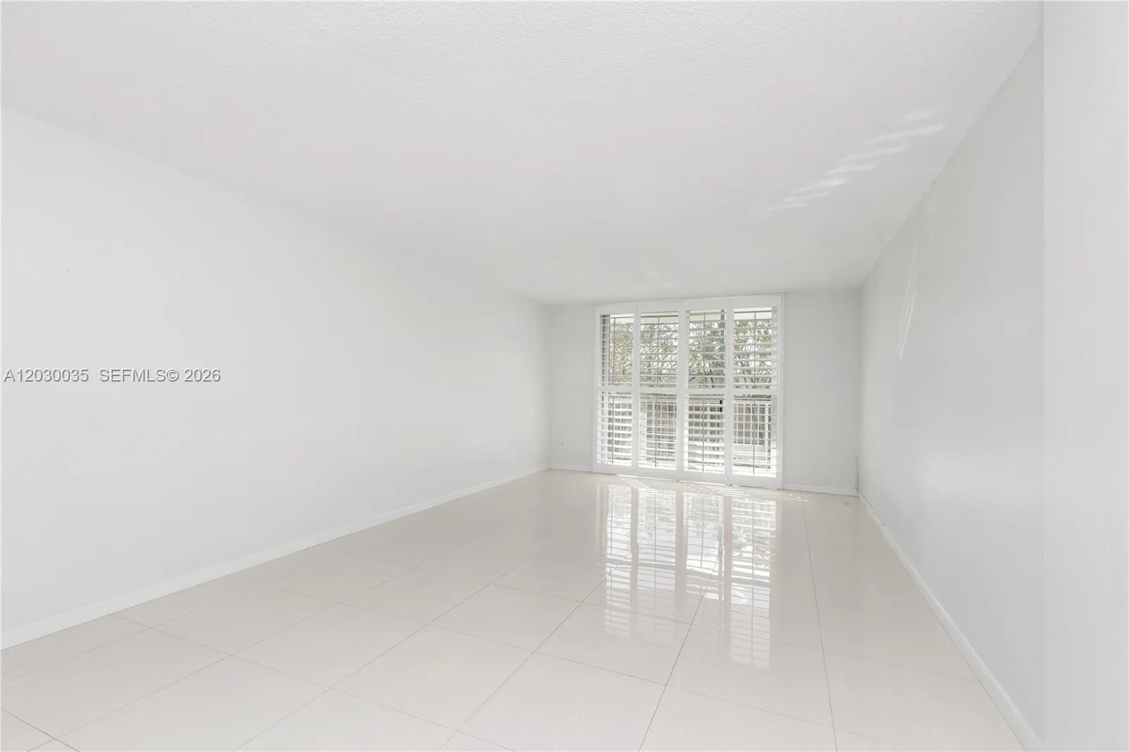 210 Sea View Dr # 207, Key Biscayne, FL 33149 photo 2