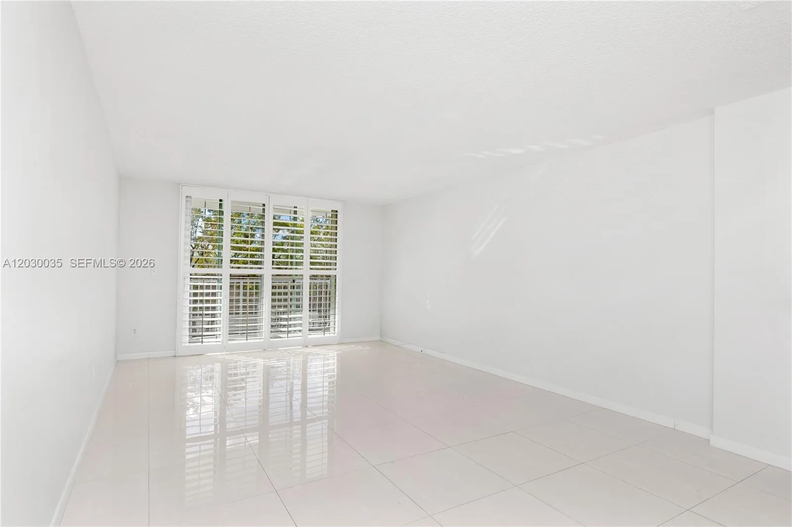 210 Sea View Dr # 207, Key Biscayne, FL 33149 photo 6