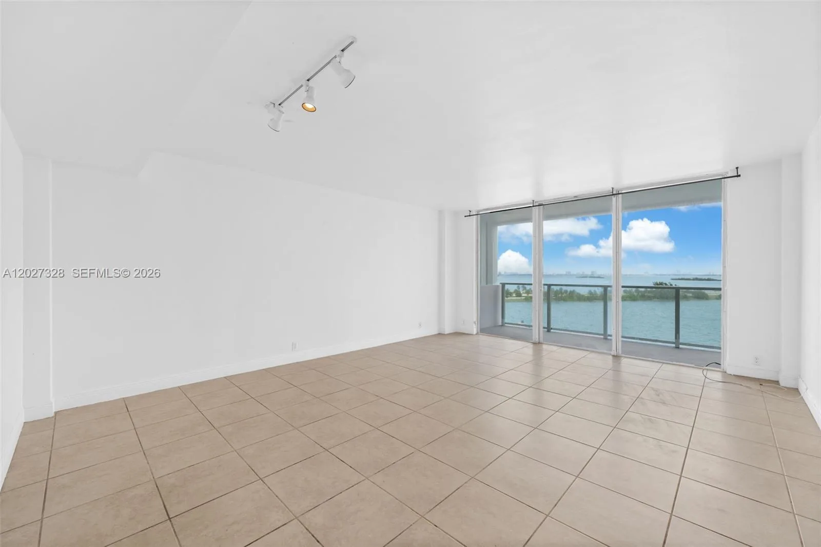 3301 NE 5th Ave # 1101, Miami, FL 33137 photo 13