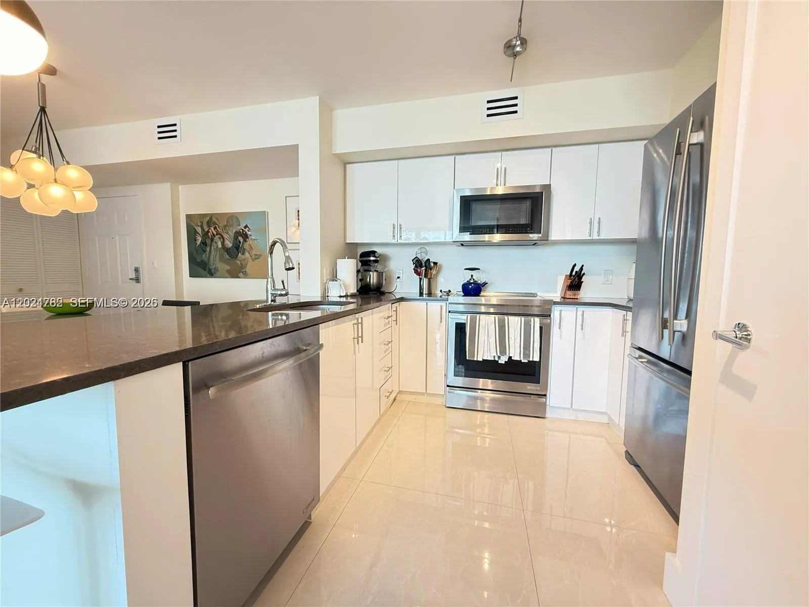 1155 Brickell Bay Dr # 2108, Miami, FL 33131 photo 6