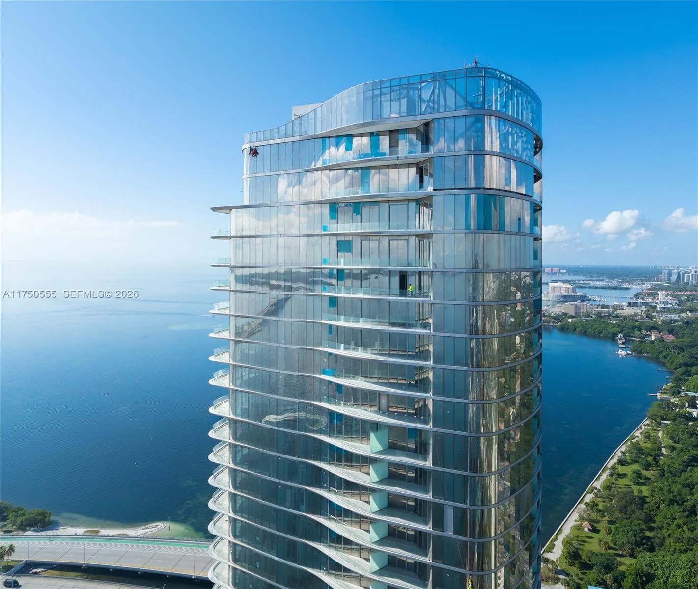 175 SE 25 RD # 3902, Miami, FL 33129 photo 2