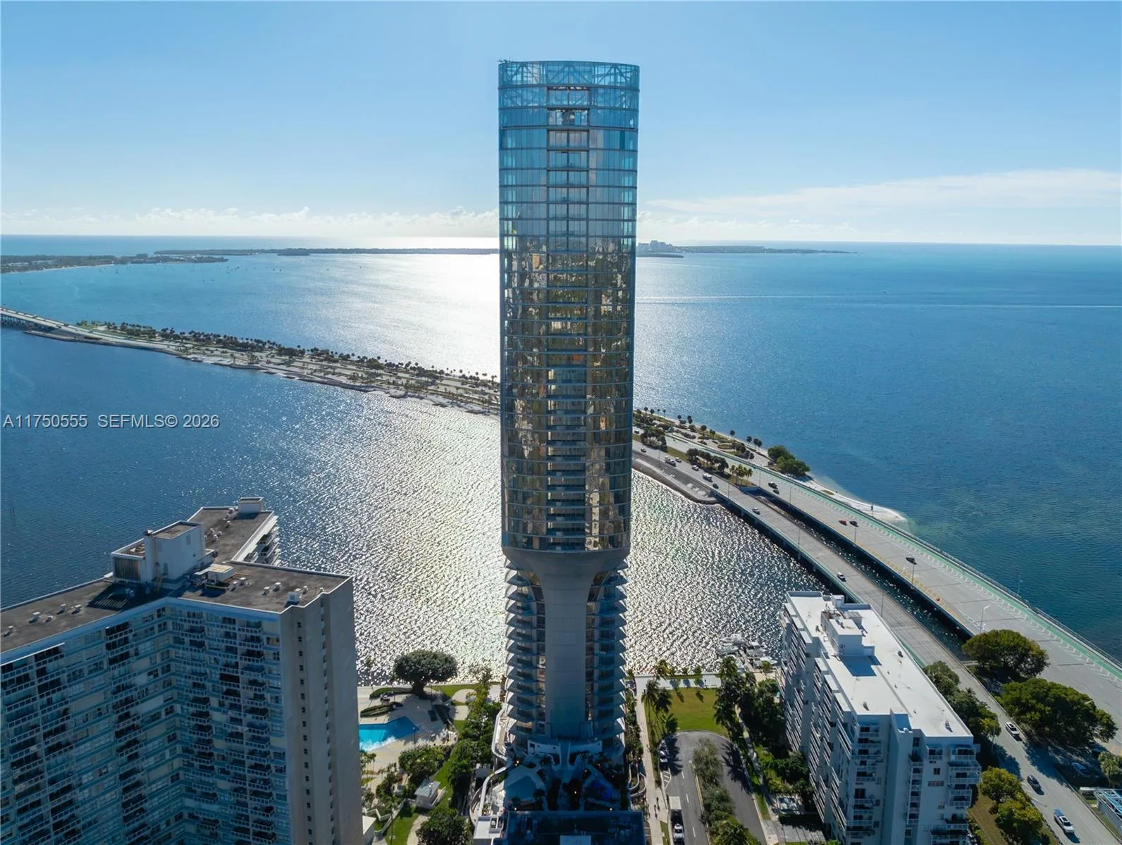 175 SE 25 RD # 3902, Miami, FL 33129 photo 6