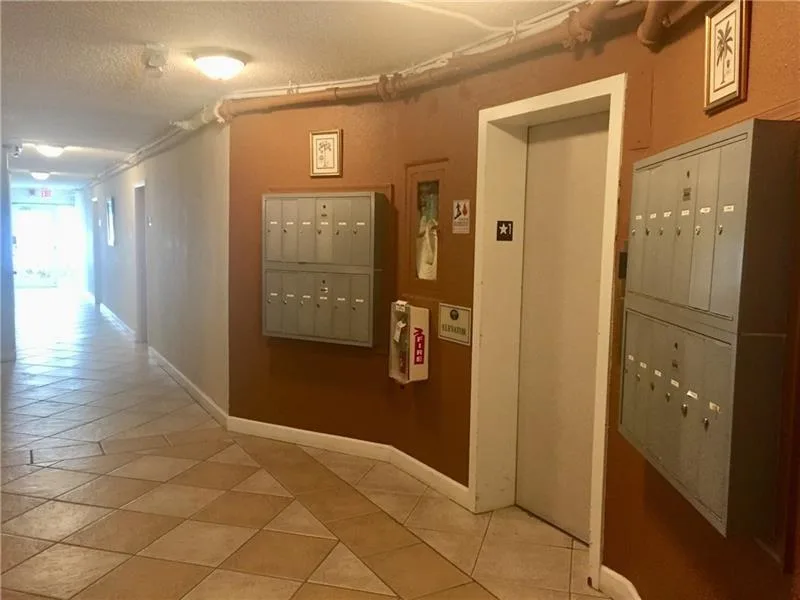 3220 Bayview Drive NE # 102, Fort Lauderdale, FL 33306 photo 7