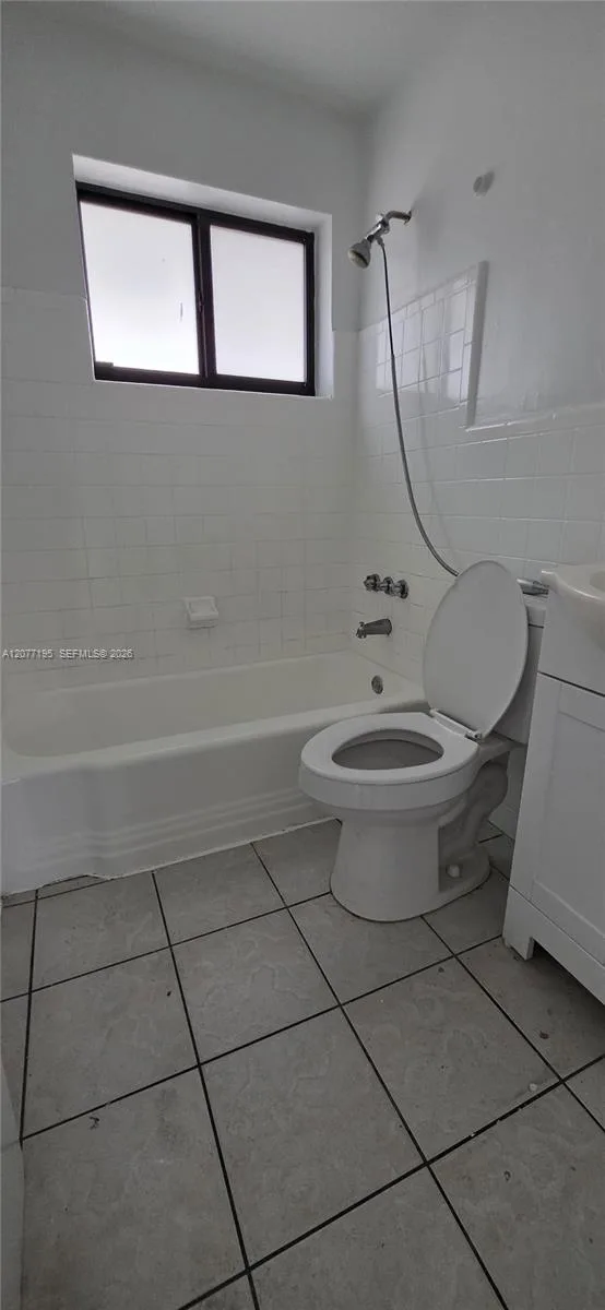 664 W 29th St # 6, Hialeah, FL 33012 photo 9